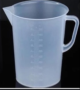 Ca nhựa 1 lít chia vạch