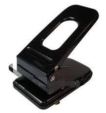 Đục lỗ Kwtrio 9670 ( 70 tờ )